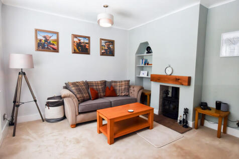 Lounge 2