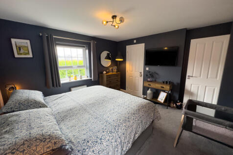 Master Bedroom1