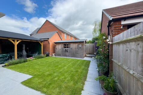 Rear Garden1