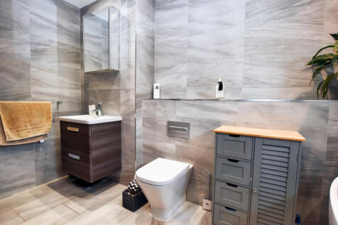 Bathroom 2