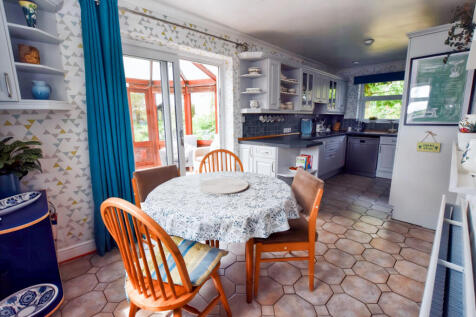 Dining Kitchen 3