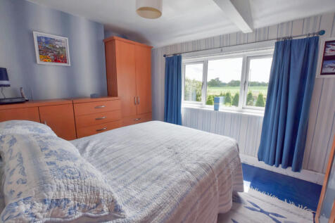 Principal Bedroom...