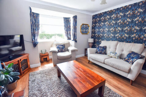 Lounge 2