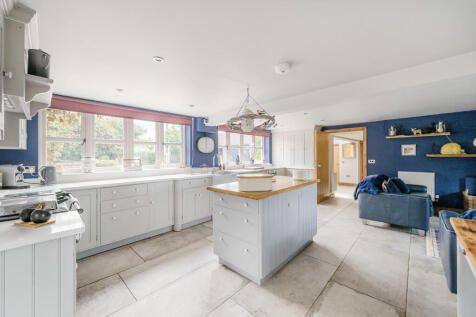 Kitchen 4