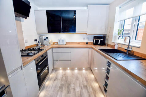 Kitchen 3