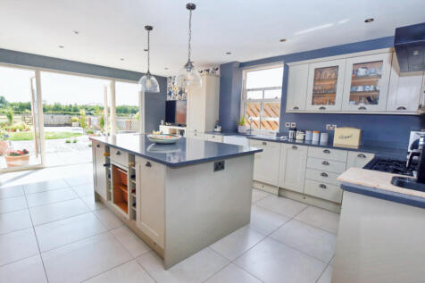 Dining Kitchen 1