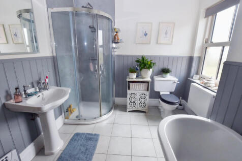 Bathroom 2