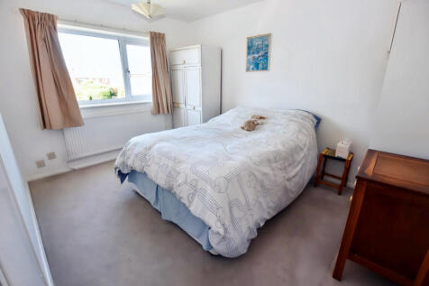 Bedroom 1a