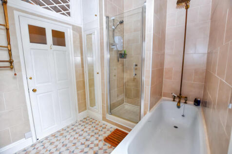 Bathroom 3