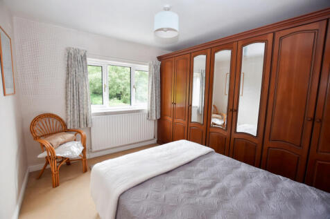 Bedroom 2b