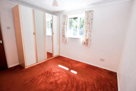 Bedroom 1a