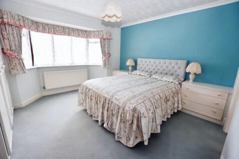 Principal Bedroom...