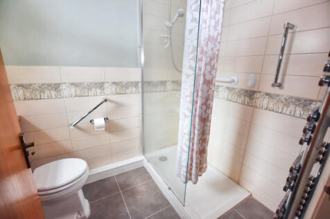 En Suite 1
