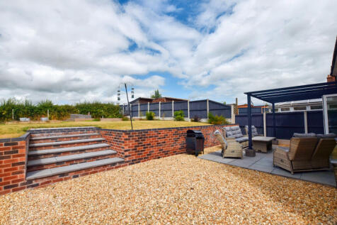 Rear Patio 2