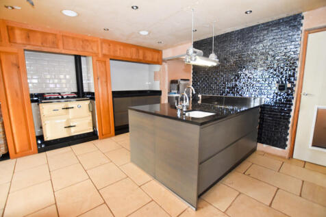 Kitchen 3
