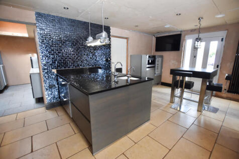 Kitchen 6