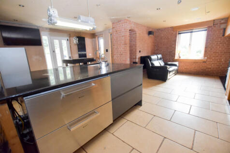 Kitchen 5