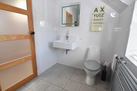 Shower Room 2