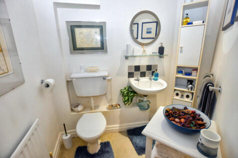 GF WC