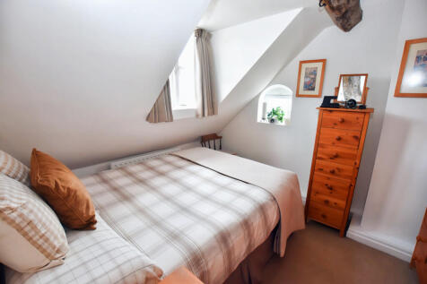 Bedroom 1a