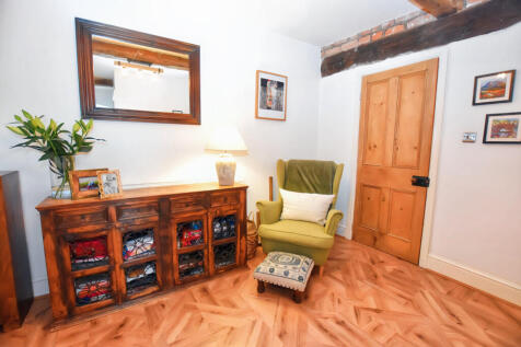 Entrance Hall 1