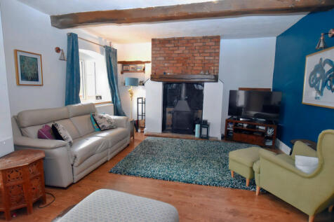 Lounge 3