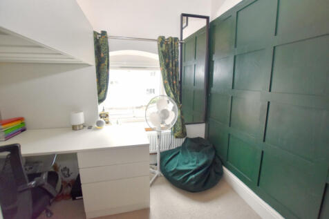 Bedroom 3b
