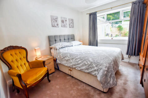 Bedroom 2a