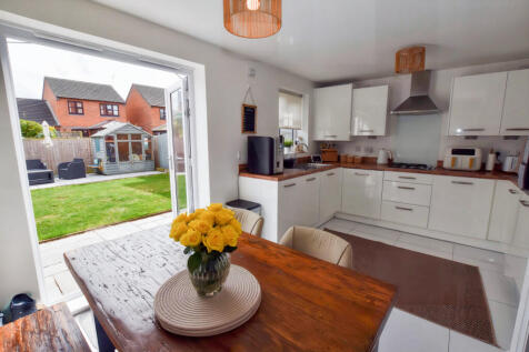 Dining Kitchen 1