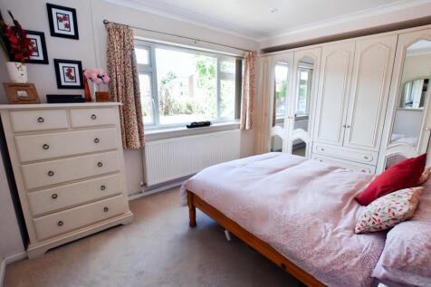 Bedroom 2a