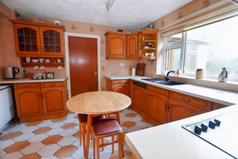 Breakfast Kitchen...
