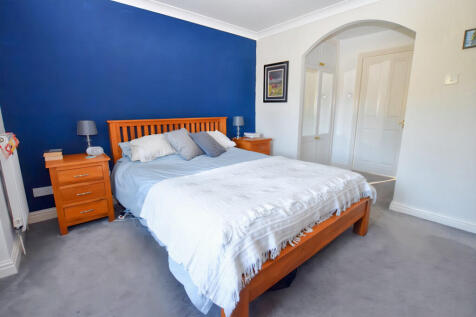 Principal Bedroom...