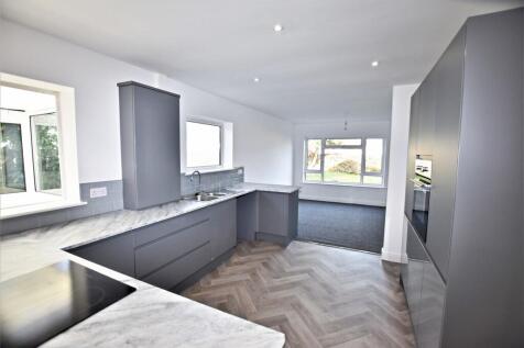 IMG_66944_48_orig...