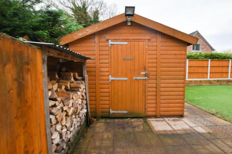 Shed & Log St...