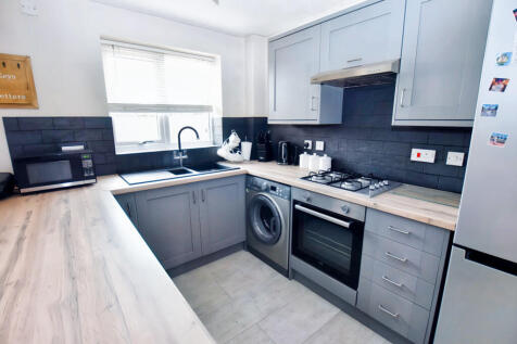 Dining Kitchen 4