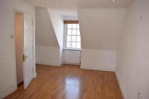 Master Bedroom.jpg