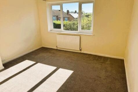 bedroom 1.JPG
