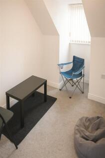 bedroom 3.JPG