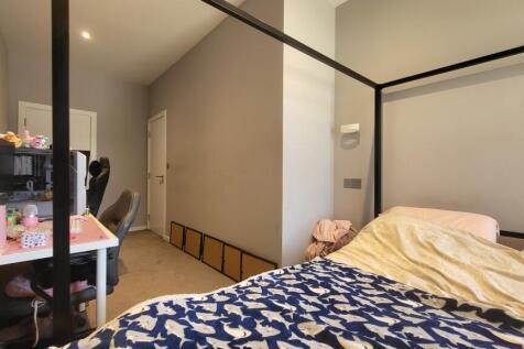 7.bedroom