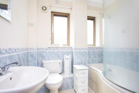 db7c5995-522a-4e19-a