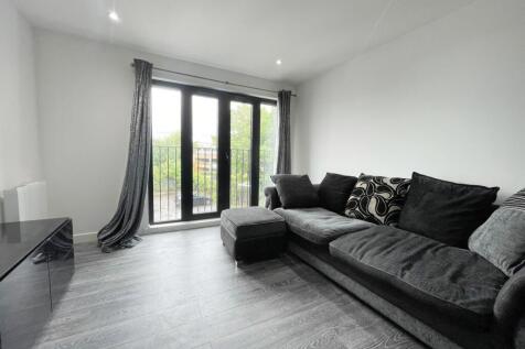Living room 2