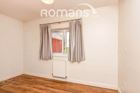 Property image 2, 4