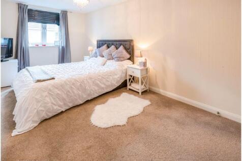 5.bed1new.jpg