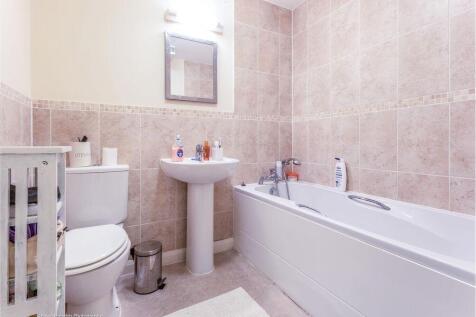 8.bathroomnew.jpg