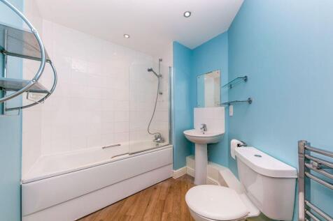 8.bathroomnew.jpg