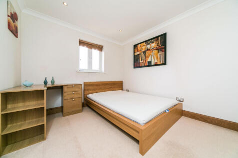 bed b