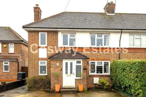 FRONT HARTLEY CLOSE 2.jpg