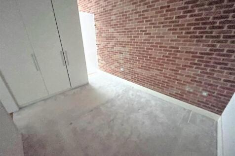 BED 1.jpg
