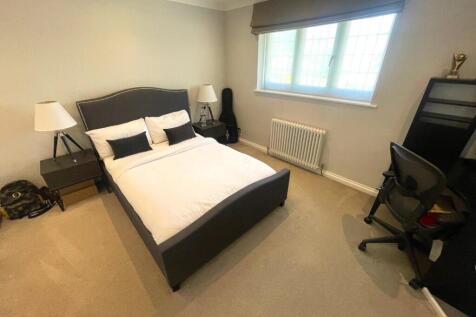 BED 2.jpg