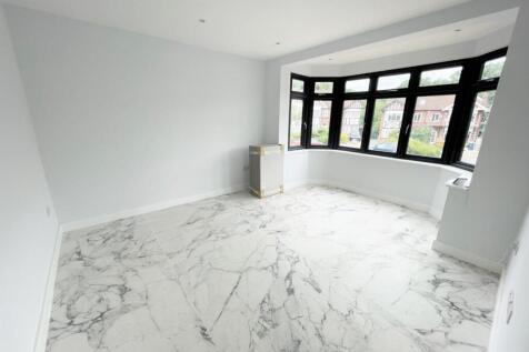 FRONT RECEPTION ROOM.jpg